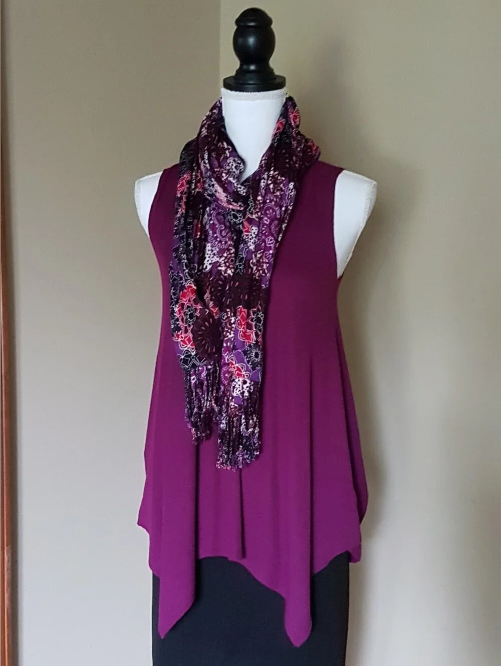 Black & Purple Magenta Multicolor Floral Pattern Scarf Like NEW